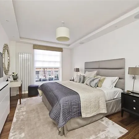 Vakantiehuis Flagship Luxury Villa. Near Mayfair And Hyde Park - Sleeps 16 *