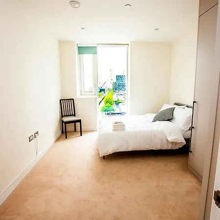 Apartment Luxury 2 Bed Near The O2 *