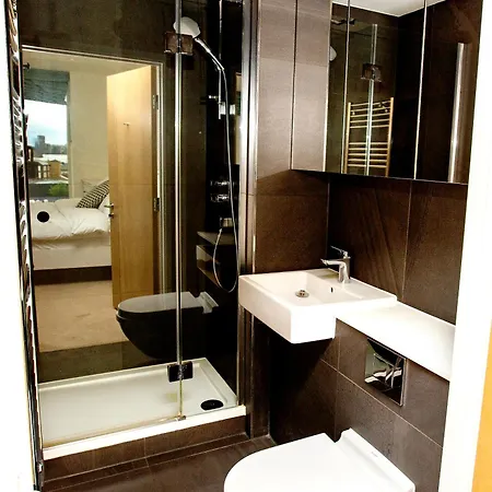 Luxury 2 Bed Near The O2 London