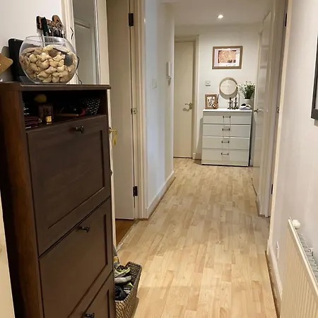 Beautiful 2 Bedroom * Londýn