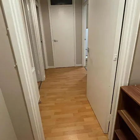 Cosy 1-bed Flat Family Friendly Free Parking London