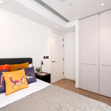 Apartment Modern 2 Bed Battersea Power Station *