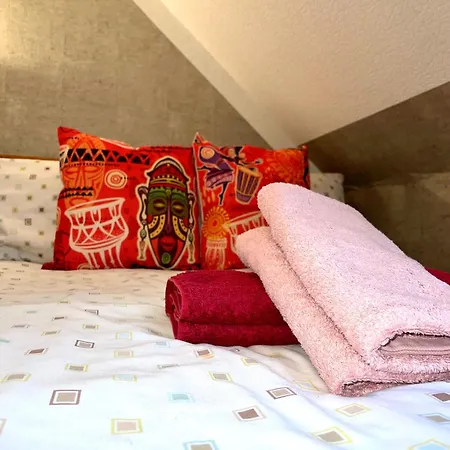 Crescent Loft - 1 Bed * Goodmayes