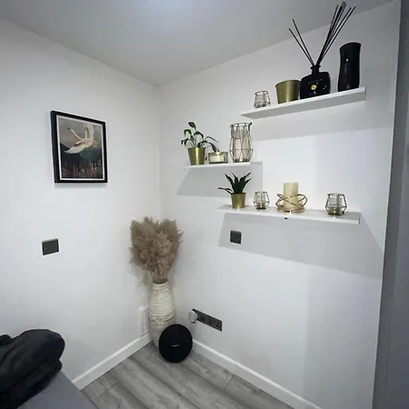 Apartment Luxury 1 Bedroom Bromley