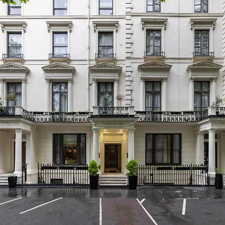 Park Grand Hyde Park 4*