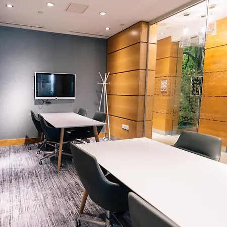 מלון Club Quarters Covent Garden Holborn, 4*
