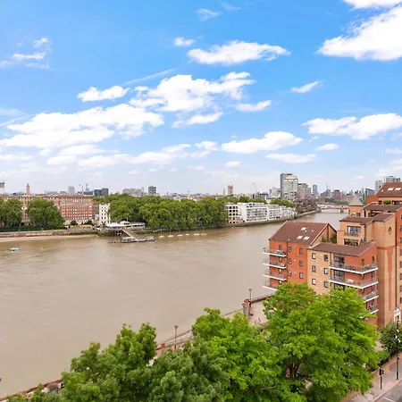 アパートホテル River Panorama 2 Bedroom New Development