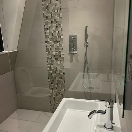 Omega Terrace, Luxury Modern Interior, Located Close To Alexandra Palace * London