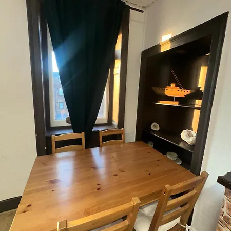 Apartment West One Bedroom *