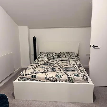 Séjour chez l'habitant Uttsav Green - Affordable Zone 3 - Accessible Public Transport *