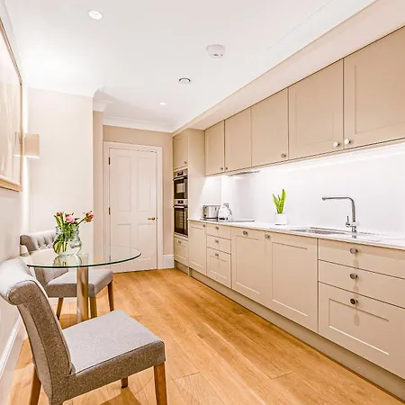 Immense Studio, Prime Location Belgravia, Chelsea *