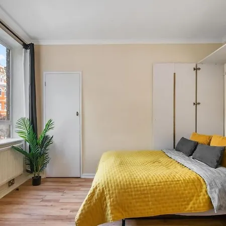 Apartment Luxstay Paddington - Sleeps Up To 6 London