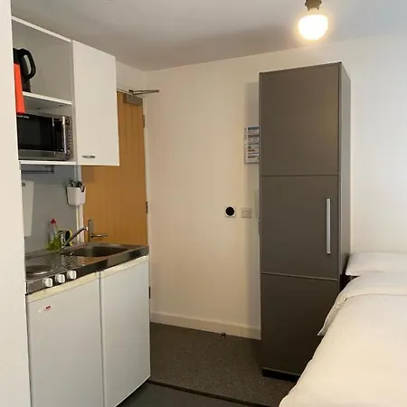 Apartment Herbal Hill Flats, Farringdon *