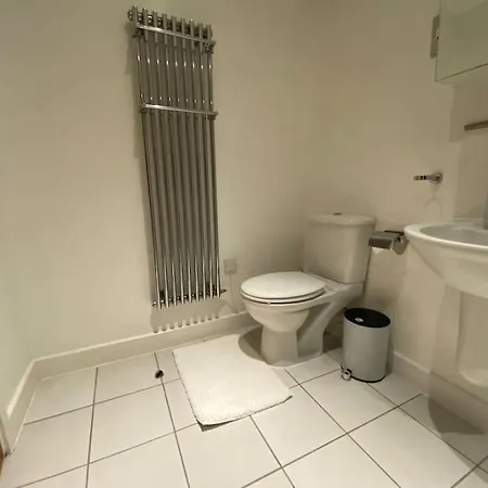 Luxury 3 Bed *