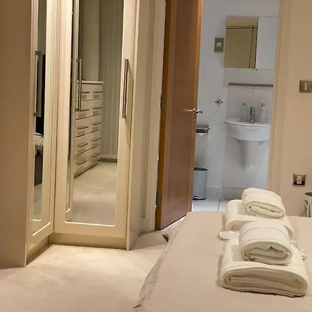 Luxury 3 Bed London