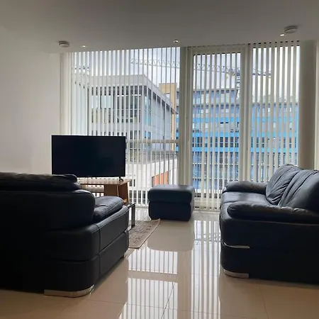 Luxury 3 Bed
