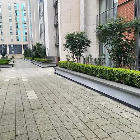 Luxury 3 Bed * London