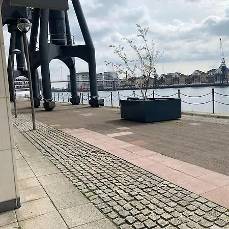 Apartment Luxury 3 Bed London