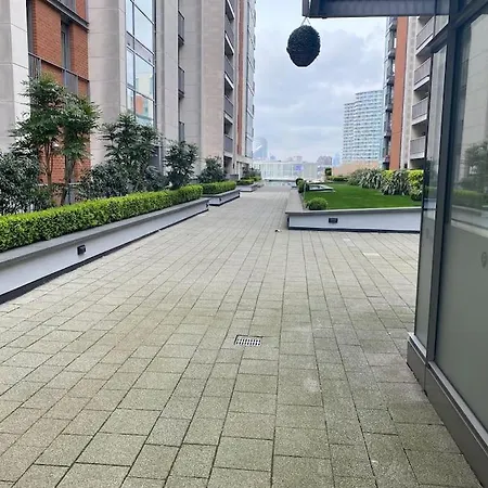 Luxury 3 Bed Apartment