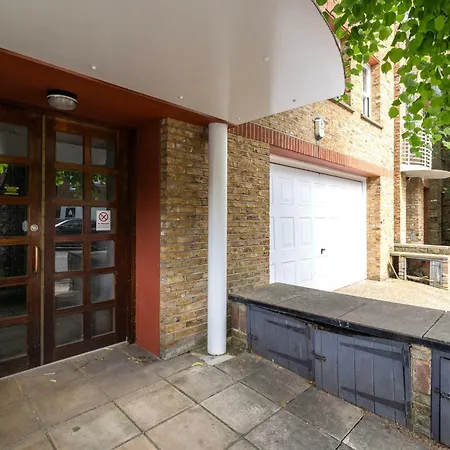 Apartment Charming 3br Flat In