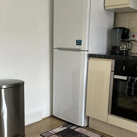 Apartment Sylvan Escape In London