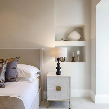 Apartment Chic 3 Bed In Notting Hill *