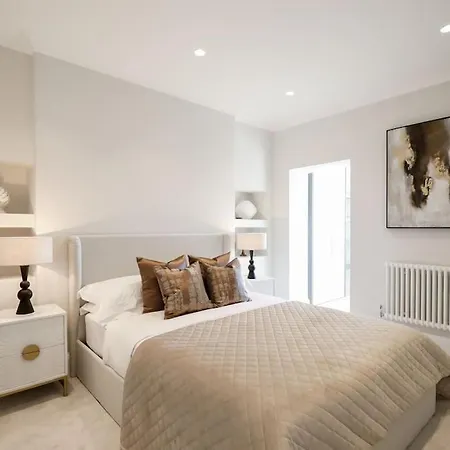 Apartment Chic 3 Bed In Notting Hill *