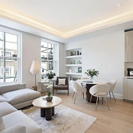 Chic 3 Bed In Notting Hill * London
