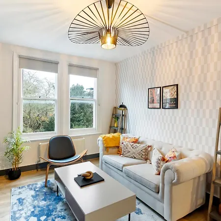 Bright & Airy Rooftop In *