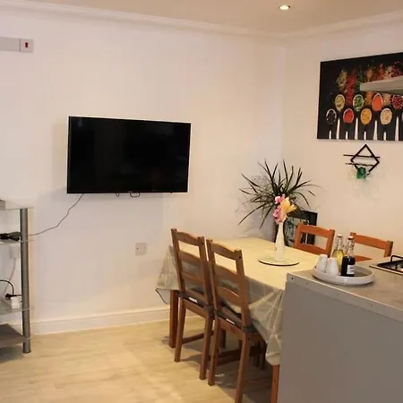 Bowery - 2 Bedroom