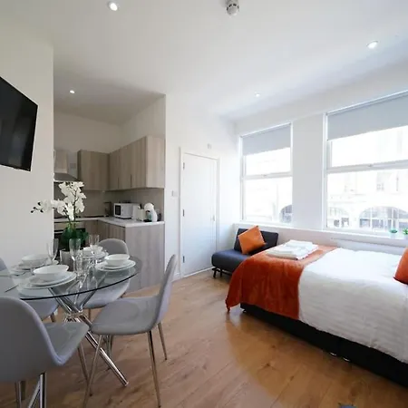 New Private 2 London