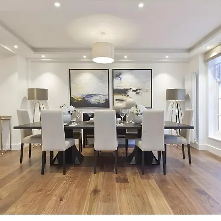 Ultimate 220 Sqm Luxury Townhouse By Mayfair Holiday home