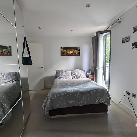 Camden Regent Canal Double Private Bathroom *