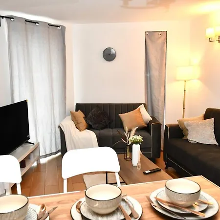 Apartment Spacious 2bedroom In Airport London