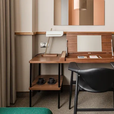 Club Quarters City, Hotel 4*