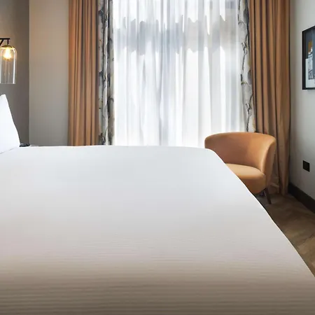 Doubletree By Hilton Victoria 4*