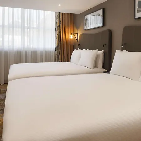 Doubletree By Hilton Victoria Hotel