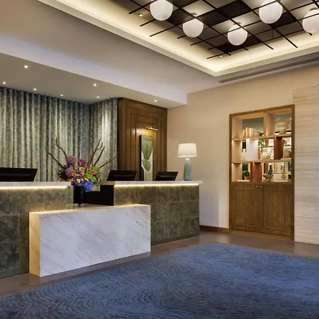 Hotel Doubletree By Hilton Victoria 4*
