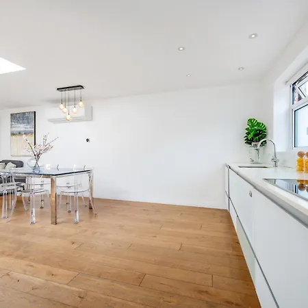Apartment Welcome - The Piazza London