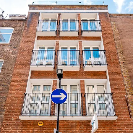 Welcome - The Piazza Apartment