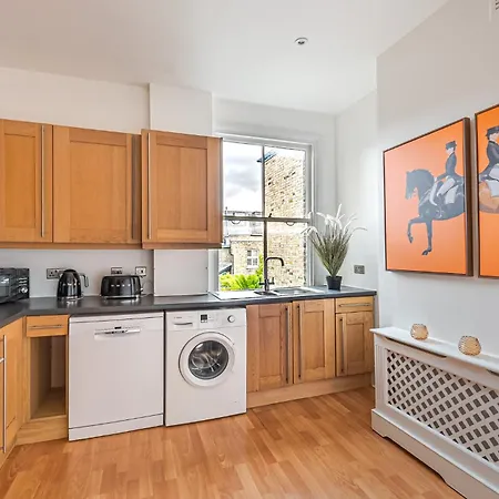 Charming 3bedroom In Apartment London