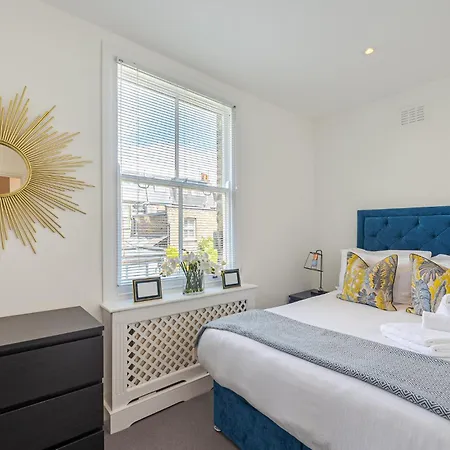 Charming 3bedroom In *
