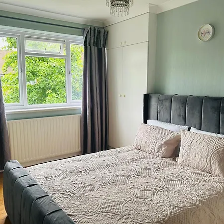 Cosy Wimbledon With 2 Bedrooms Appartement *