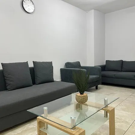 Comfy Entire Flat In Kings Cross Apartment London