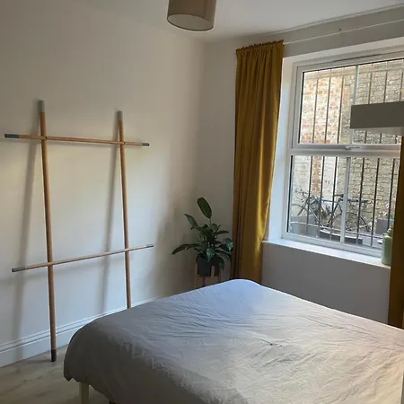 Little Victorian Conversion * London
