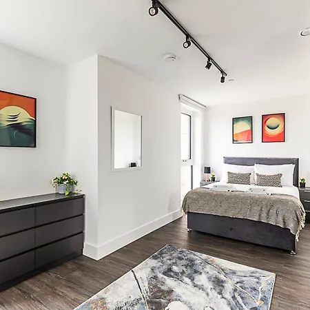 Stunning Studio * London