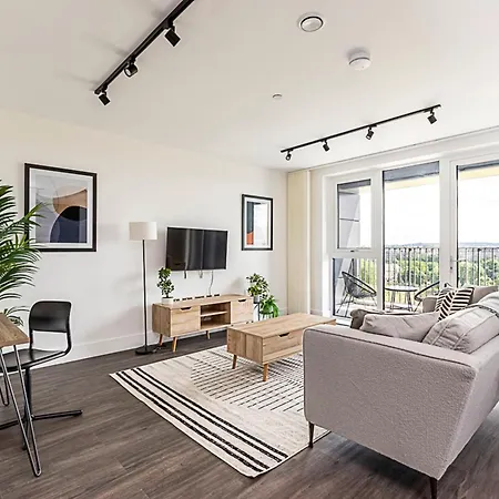 Stunning Studio Apartment London