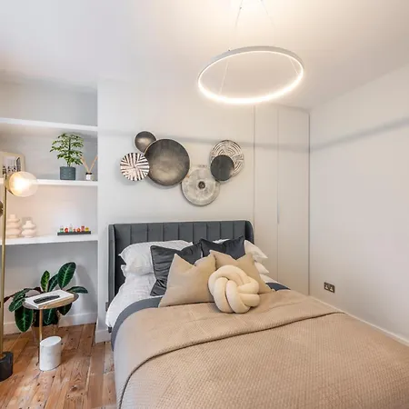 Pottter's Perch - Covent Garden - By Frankie Says Holiday home