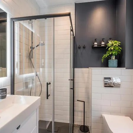 Pottter's Perch - Covent Garden - By Frankie Says Holiday home *