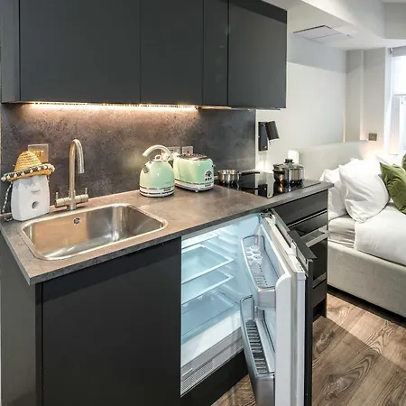 Apartment Hyde Park By Sleepy London